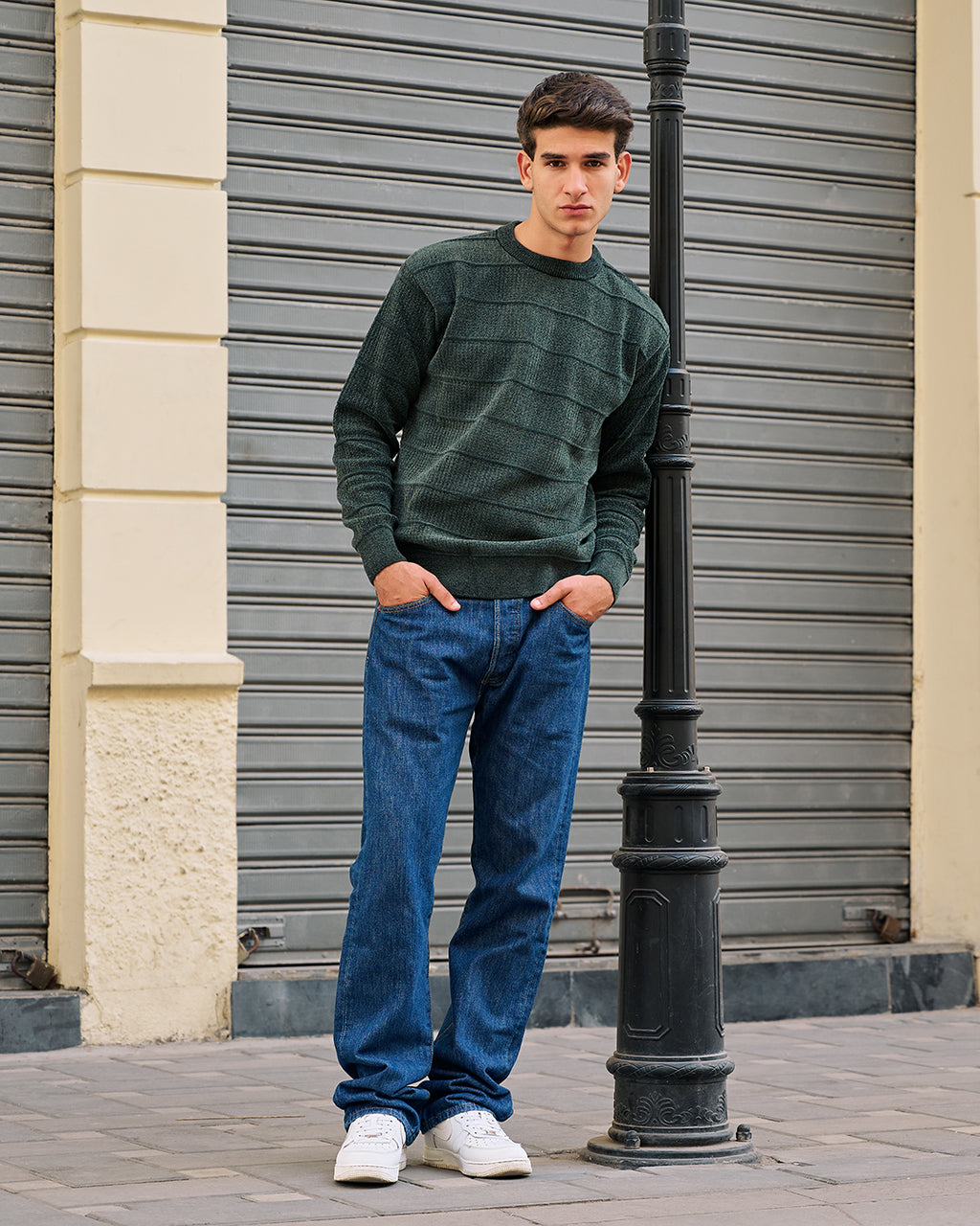 Basic slim fit  sweater